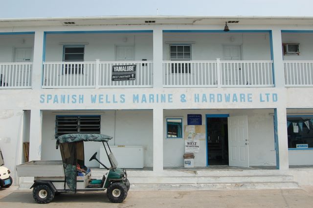 Spanish Wells Marine & Hardware Ltd, Spanish Wells, Bahamas