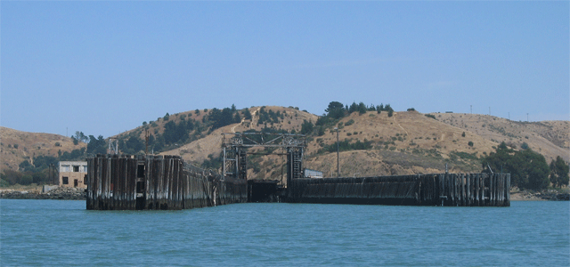 Sante Fe dock at Ferry Point